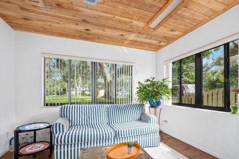 Villa ou maison à vendre à Ormond Beach, Floride: 3 chambres, 340.67 m2 № 2198694 - photo 17