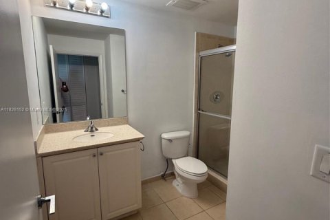 Condominio en alquiler en Aventura, Florida, 2 dormitorios, 162.58 m2 № 1799178 - foto 11