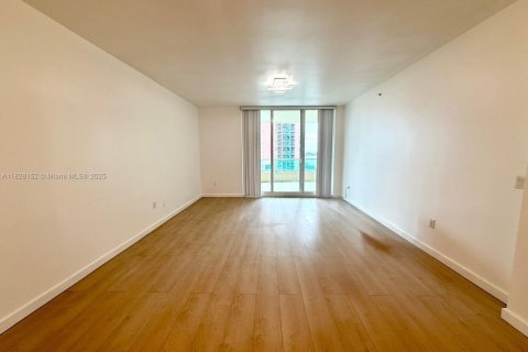 Condominio en alquiler en Aventura, Florida, 2 dormitorios, 162.58 m2 № 1799178 - foto 19