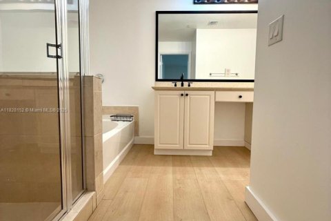 Condominio en alquiler en Aventura, Florida, 2 dormitorios, 162.58 m2 № 1799178 - foto 12