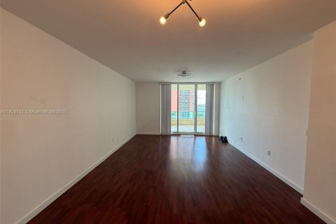 Condominio en alquiler en Aventura, Florida, 2 dormitorios, 162.58 m2 № 1799178 - foto 3
