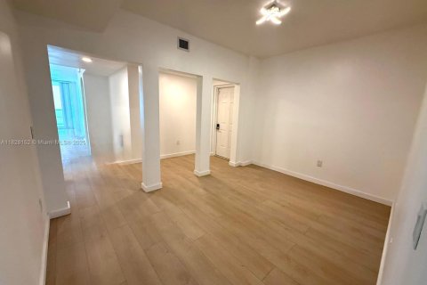 Condominio en alquiler en Aventura, Florida, 2 dormitorios, 162.58 m2 № 1799178 - foto 18