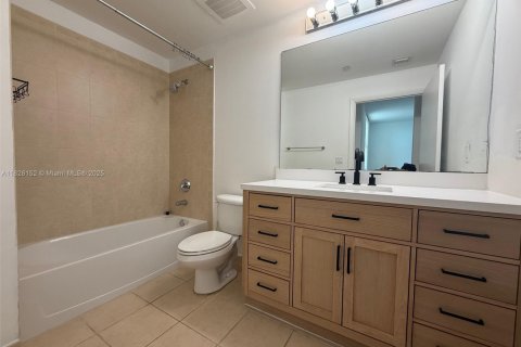 Condominio en alquiler en Aventura, Florida, 2 dormitorios, 162.58 m2 № 1799178 - foto 10