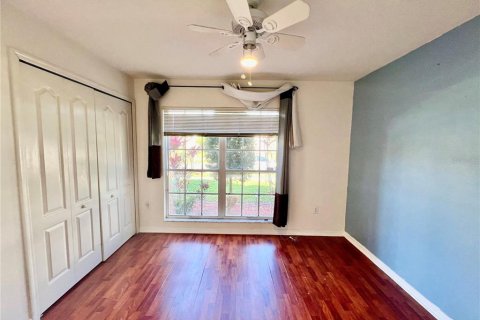 House in Wesley Chapel, Florida 3 bedrooms, 139.82 sq.m. № 2258895 - photo 15