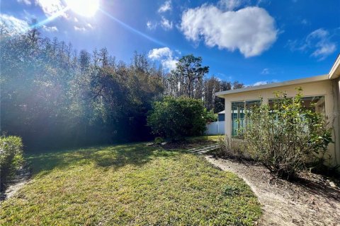 House in Wesley Chapel, Florida 3 bedrooms, 139.82 sq.m. № 2258895 - photo 22