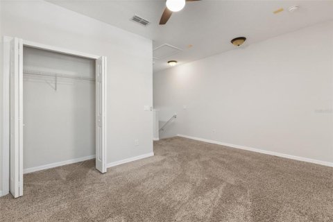 Townhouse in Windermere, Florida 2 bedrooms, 114.46 sq.m. № 2223070 - photo 25