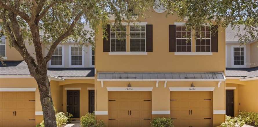 Townhouse in Windermere, Florida 2 bedrooms, 114.46 sq.m. № 2223070