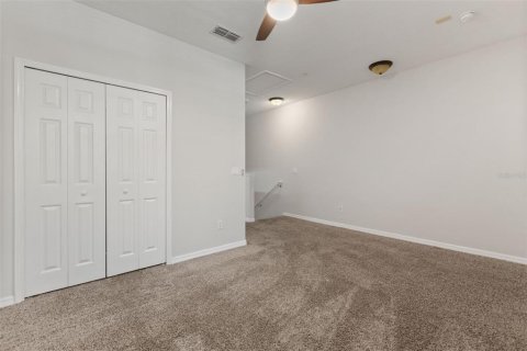 Townhouse in Windermere, Florida 2 bedrooms, 114.46 sq.m. № 2223070 - photo 24