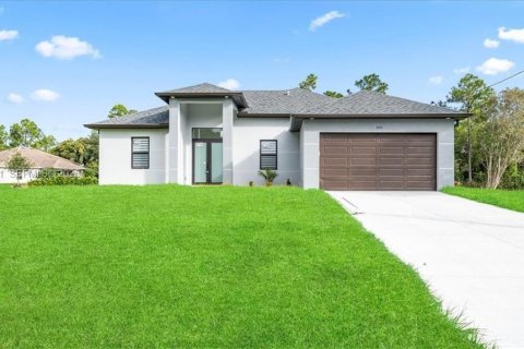 Купить виллу или дом в Лихай-Эйкерс, Флорида 4 спальни, № 1987068 - фото 2