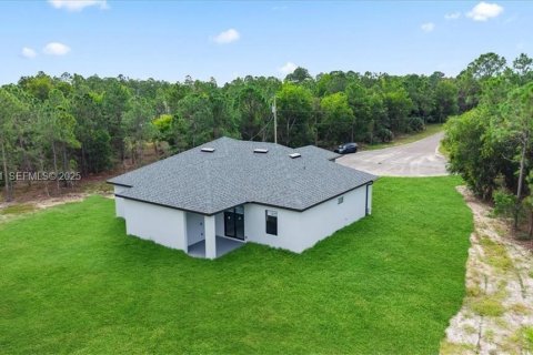 Купить виллу или дом в Лихай-Эйкерс, Флорида 4 спальни, № 1987068 - фото 9