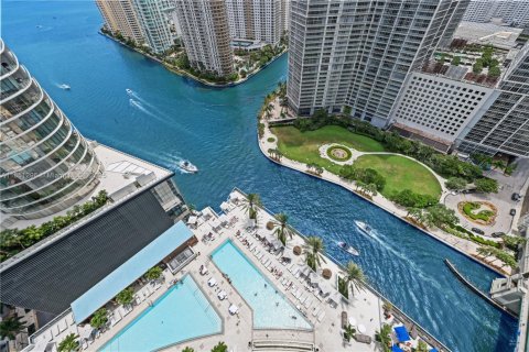 Condominio en venta en Miami, Florida, 2 dormitorios, 139.35 m2 № 1857421 - foto 24