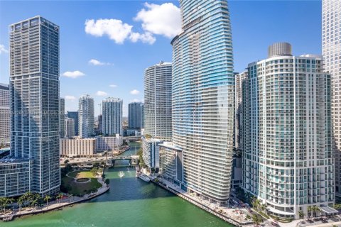 Condominio en venta en Miami, Florida, 2 dormitorios, 139.35 m2 № 1857421 - foto 4