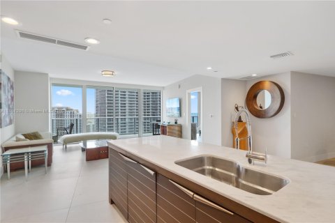 Condominio en venta en Miami, Florida, 2 dormitorios, 139.35 m2 № 1857421 - foto 28