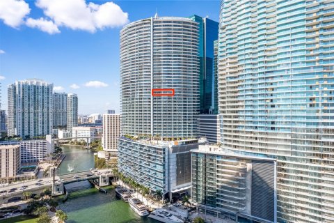 Condominio en venta en Miami, Florida, 2 dormitorios, 139.35 m2 № 1857421 - foto 2