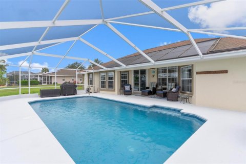 Casa en venta en Lady Lake, Florida, 3 dormitorios, 176.05 m2 № 1690029 - foto 4