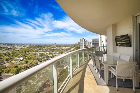 Condominio en venta en Riviera Beach, Florida, 2 dormitorios, 160.26 m2 № 2241730 - foto 22