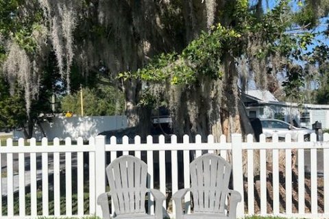 House in Saint Petersburg, Florida 4 bedrooms, 121.52 sq.m. № 1648963 - photo 17