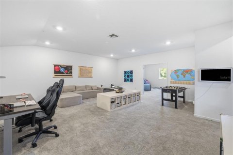 House in Riverview, Florida 5 bedrooms, 391.68 sq.m. № 2223788 - photo 23