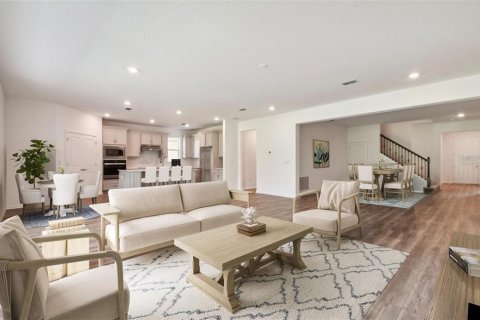 House in Riverview, Florida 5 bedrooms, 391.68 sq.m. № 2223788 - photo 6