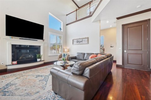 House in Weeki Wachee, Florida 3 bedrooms, 212.37 sq.m. № 1570957 - photo 19