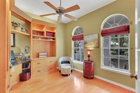 House in Clearwater, Florida 3 bedrooms, 229.38 sq.m. № 1765295 - photo 10