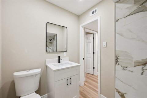 House in Orlando, Florida 3 bedrooms, 96.53 sq.m. № 2093394 - photo 21