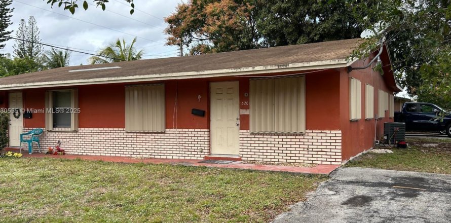 Appartement à Lauderhill, Floride 4 chambres, 201.23 m2 № 1710191