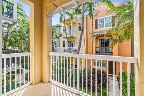 Touwnhouse à vendre à Delray Beach, Floride: 3 chambres, 172.8 m2 № 2082224 - photo 8