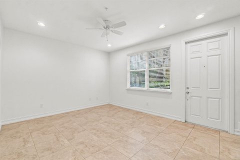 Touwnhouse à vendre à Delray Beach, Floride: 3 chambres, 172.8 m2 № 2082224 - photo 14