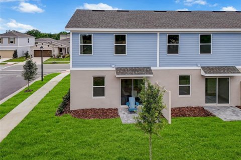 Touwnhouse à vendre à Tavares, Floride: 3 chambres, 134.8 m2 № 1771013 - photo 6
