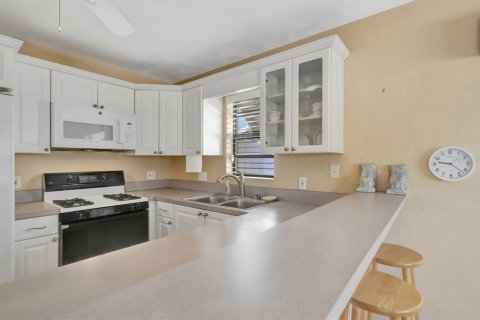 Casa en venta en Saint Petersburg, Florida, 2 dormitorios, 105.54 m2 № 2097973 - foto 20
