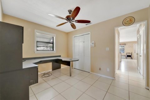 Casa en venta en Saint Petersburg, Florida, 2 dormitorios, 105.54 m2 № 2097973 - foto 27