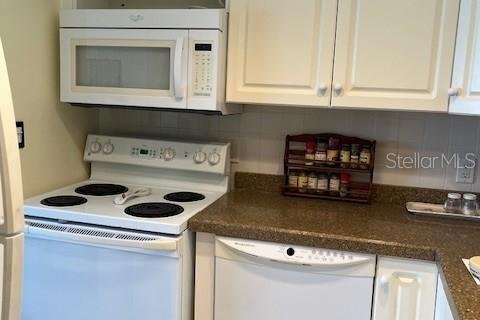 Copropriété à louer à Clearwater, Floride: 1 chambre, 67.63 m2 № 2101191 - photo 16