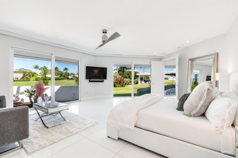 House in Delray Beach, Florida 4 bedrooms, 432.65 sq.m. № 2392677 - photo 18
