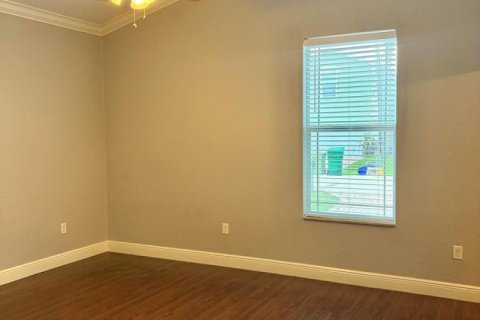House in Palm Springs, Florida 3 bedrooms, 130.81 sq.m. № 2082920 - photo 13