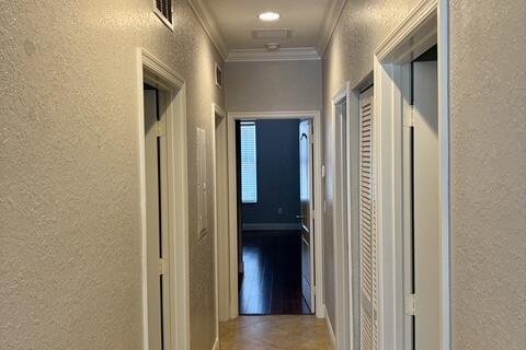 House in Palm Springs, Florida 3 bedrooms, 130.81 sq.m. № 2082920 - photo 8