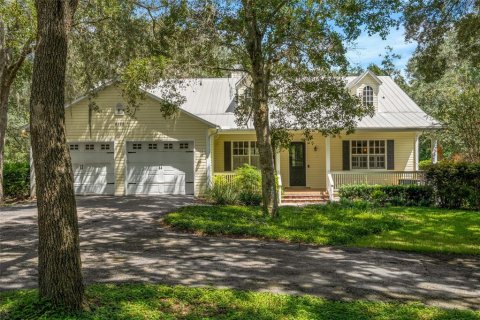 Villa ou maison à vendre à Land O' Lakes, Floride: 3 chambres, 229 m2 № 2368761 - photo 2