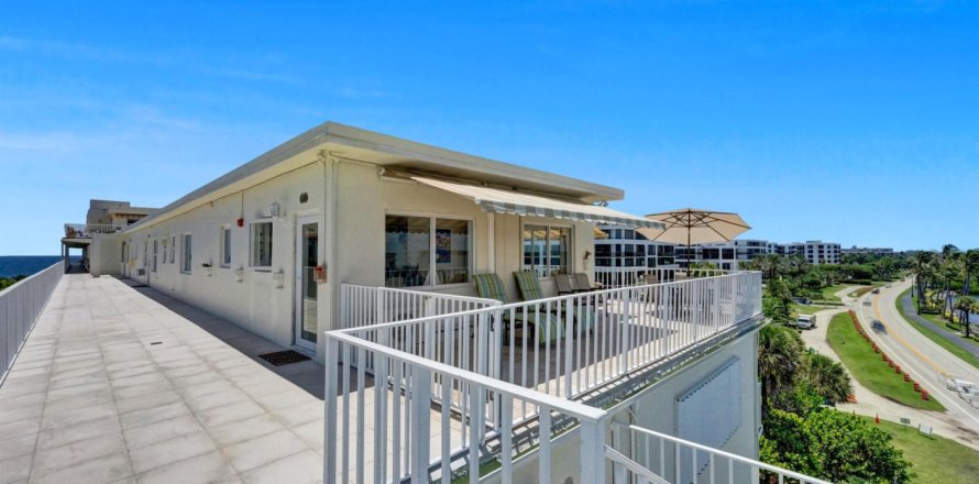 Condominio en Palm Beach, Florida, 2 dormitorios № 1178679
