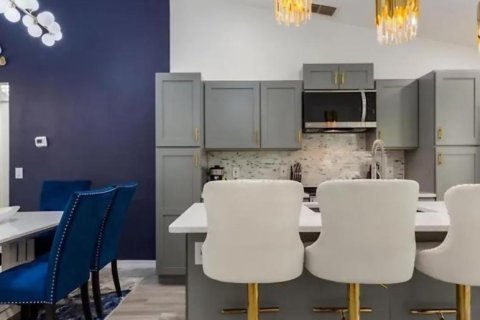 Villa ou maison à vendre à Kissimmee, Floride: 3 chambres, 114.08 m2 № 1793835 - photo 11