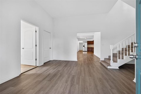 House in Tampa, Florida 5 bedrooms, 311.32 sq.m. № 2107207 - photo 8