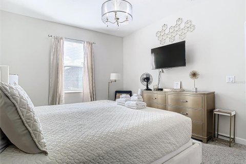 Villa ou maison à vendre à Kissimmee, Floride: 6 chambres, 349.31 m2 № 1547078 - photo 20