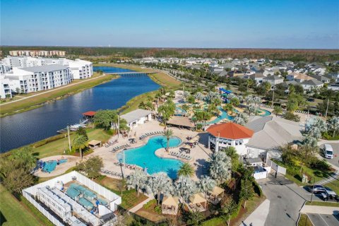 Villa ou maison à vendre à Kissimmee, Floride: 6 chambres, 349.31 m2 № 1547078 - photo 2