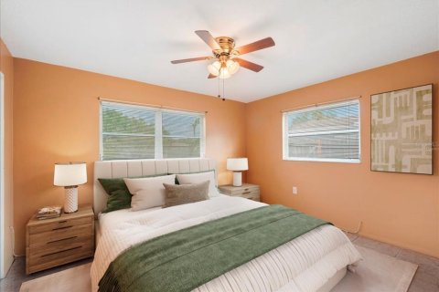 House in Port Richey, Florida 2 bedrooms, 91.97 sq.m. № 1905837 - photo 10