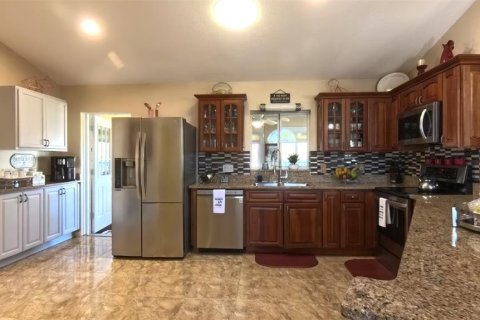 House in Ocala, Florida 3 bedrooms, 163.32 sq.m. № 1586636 - photo 12