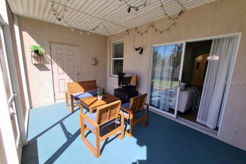 Townhouse in Sarasota, Florida 3 bedrooms, 128.02 sq.m. № 2377852 - photo 15
