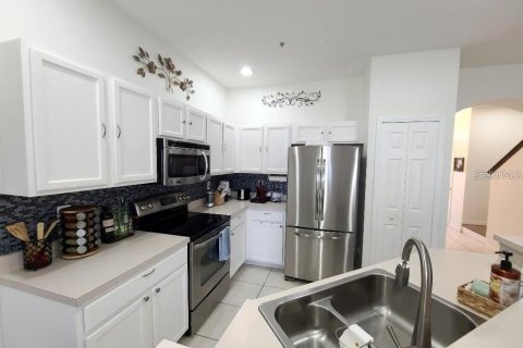 Townhouse in Sarasota, Florida 3 bedrooms, 128.02 sq.m. № 2377852 - photo 9