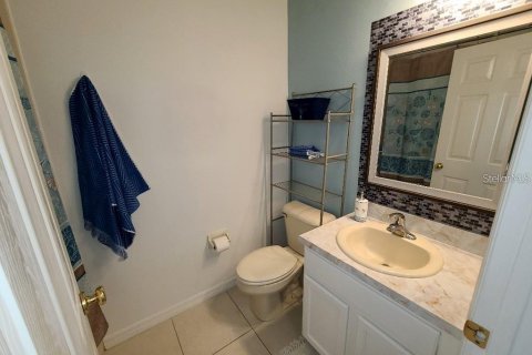 Townhouse in Sarasota, Florida 3 bedrooms, 128.02 sq.m. № 2377852 - photo 23