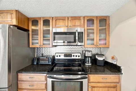 Villa ou maison à vendre à Port Richey, Floride: 3 chambres, 118.64 m2 № 2434477 - photo 14