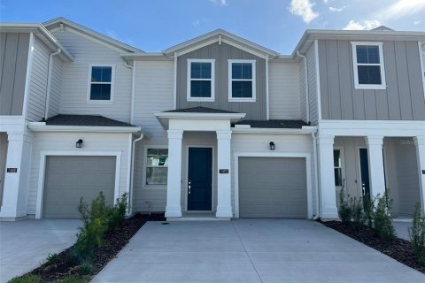 Townhouse in Kissimmee, Florida 3 bedrooms, 155.33 sq.m. № 1908926 - photo 1