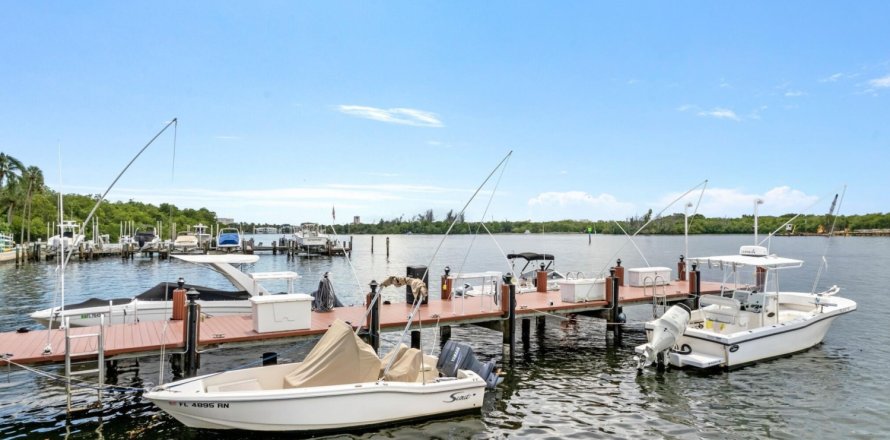 Condominio en Boca Raton, Florida, 2 dormitorios № 1121282